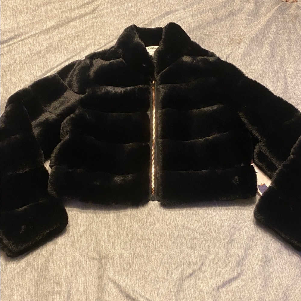 Cisono Super Soft Faux Fur Cropped Coat in Black Full Zip NWT